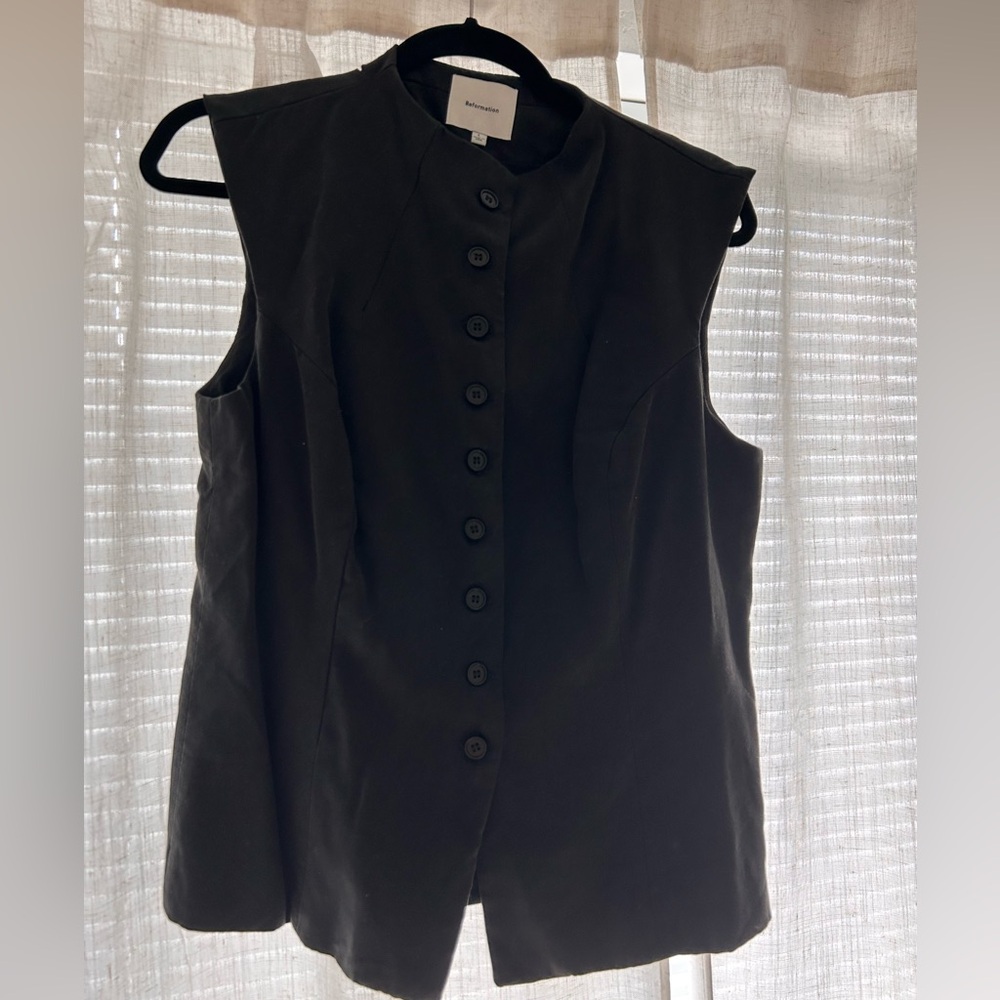 Reformation Black Sleeveless Button-Front Top